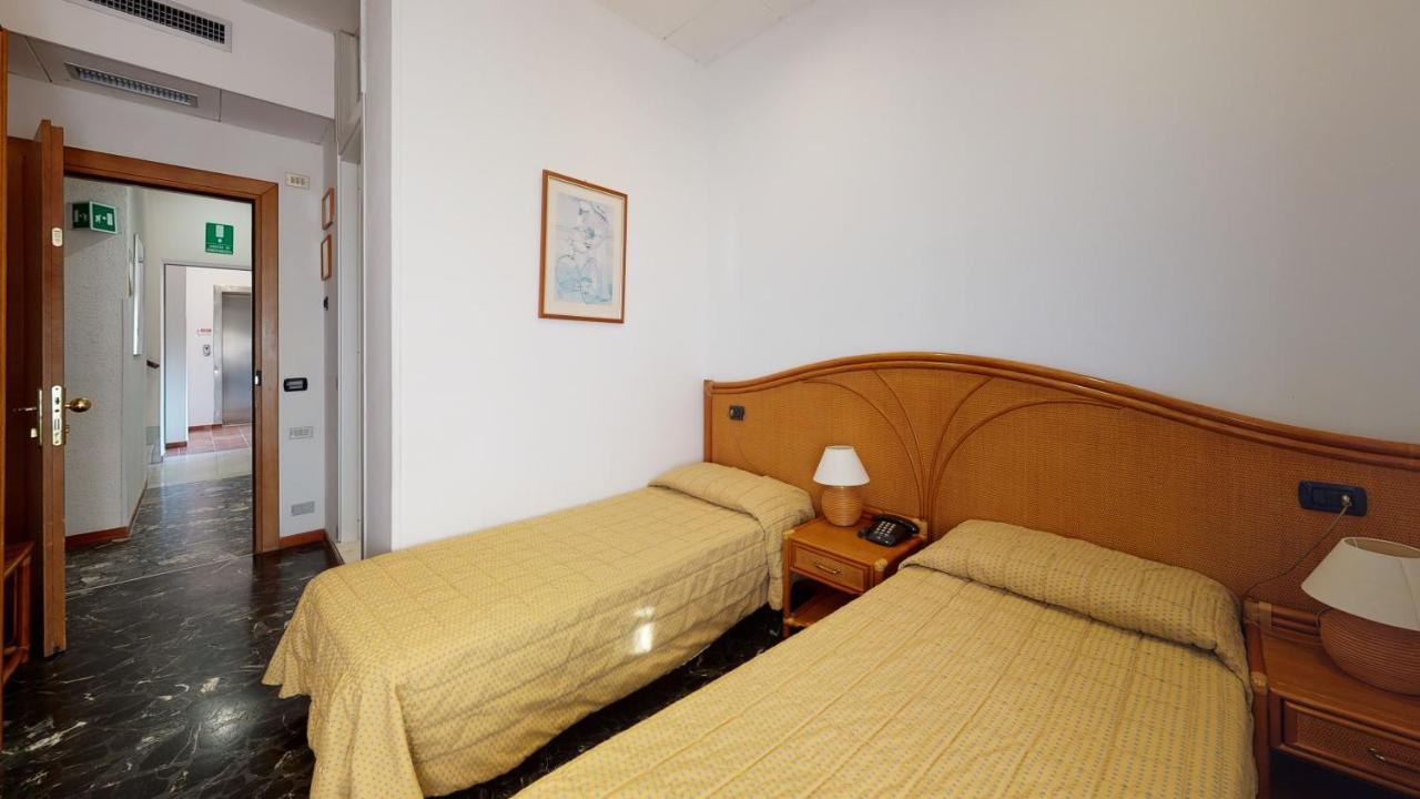 Hotel Zunino Spotorno Extérieur photo