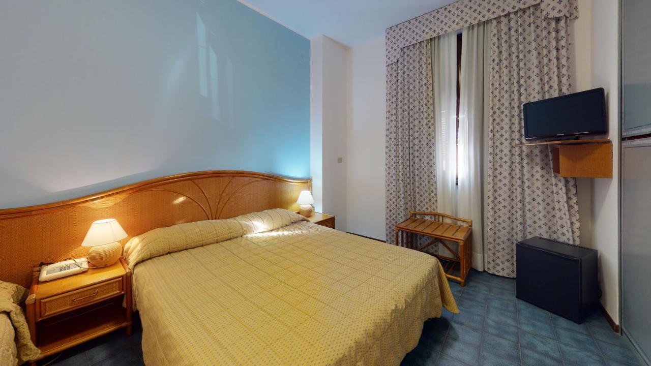 Hotel Zunino Spotorno Extérieur photo