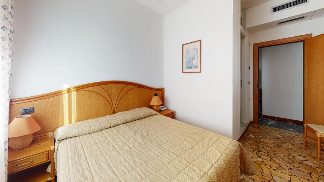 Hotel Zunino Spotorno Extérieur photo
