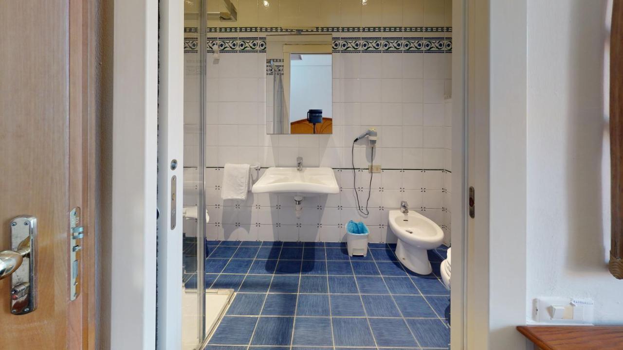 Hotel Zunino Spotorno Extérieur photo